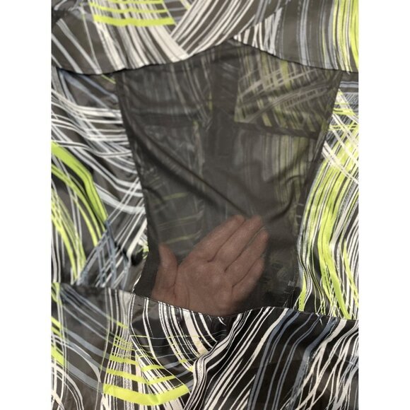 NWT Rise by LuLaRoe Determined Athletic Zip Jacket Small Black Green Hi-Low Vent - Picture 8 of 16